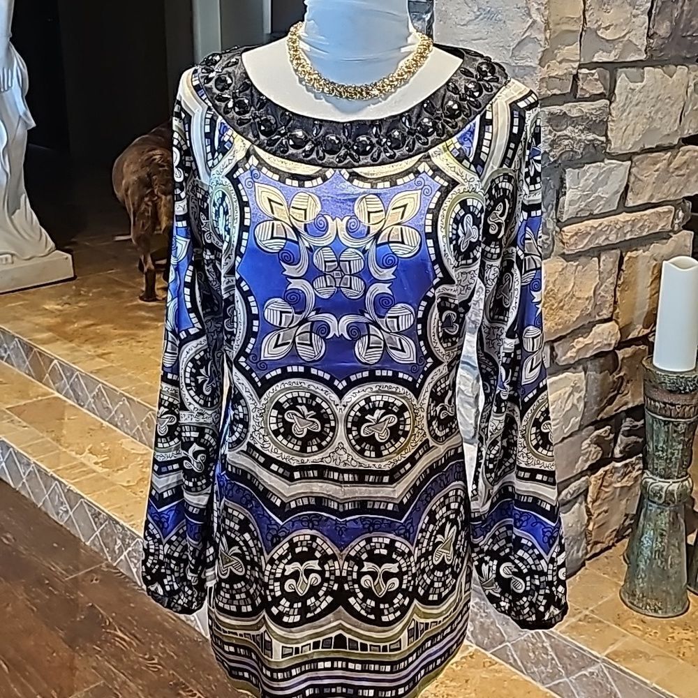 Silky long sleeve tunic with beaded neckline by Nicole size 8